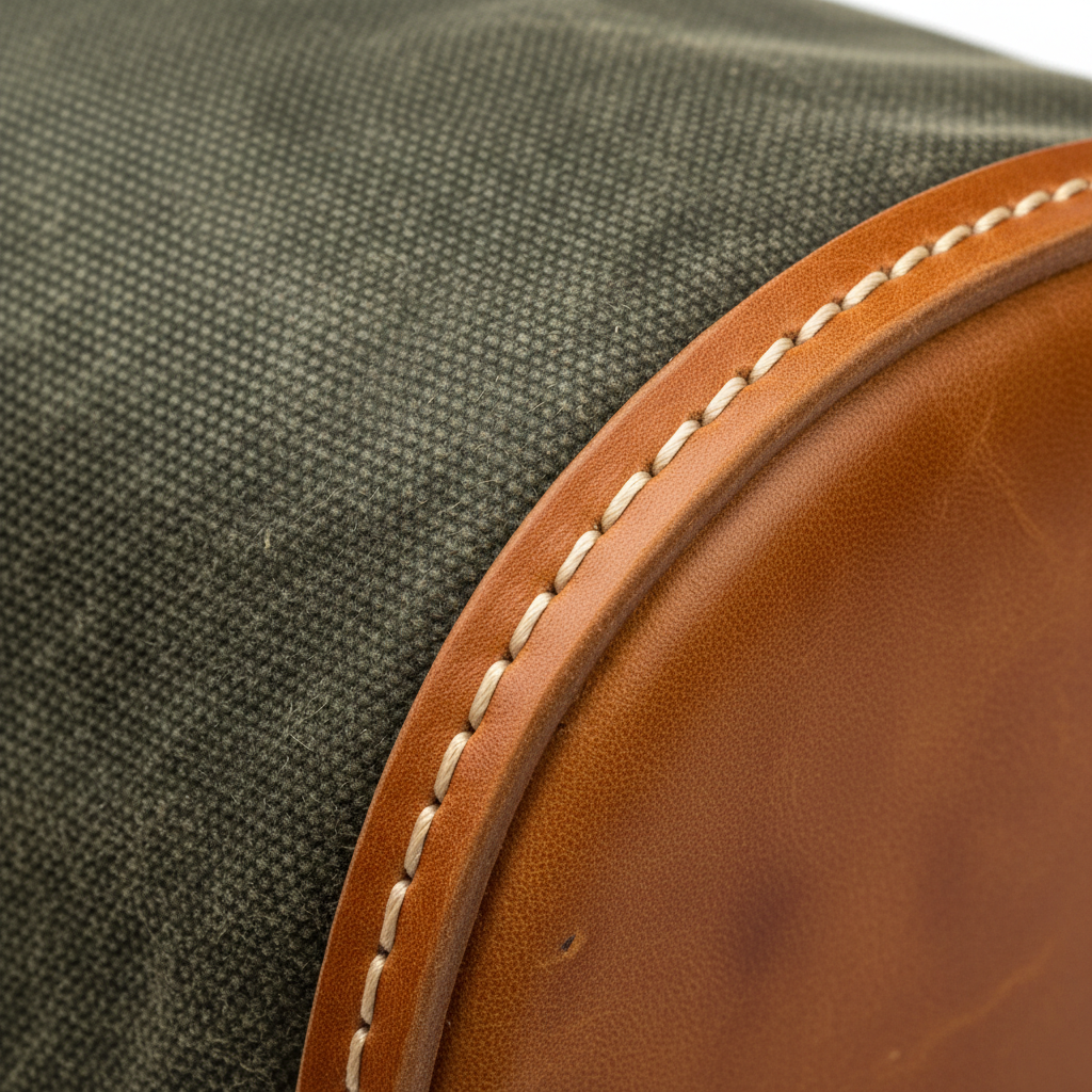Custom Retro Mini Saddlebag – Material Detail